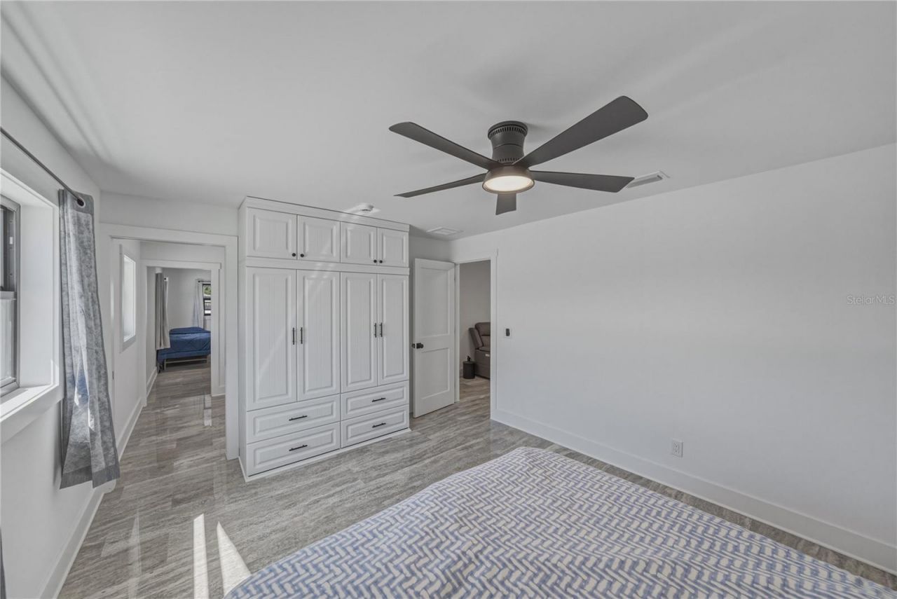 4201 37th Street S, Saint Petersburg, FL 33711 Photo