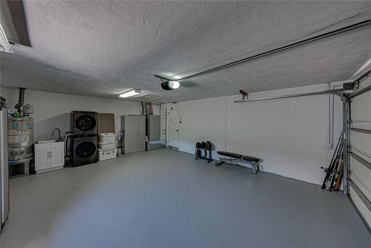 4201 37th Street S, Saint Petersburg, FL 33711 Photo
