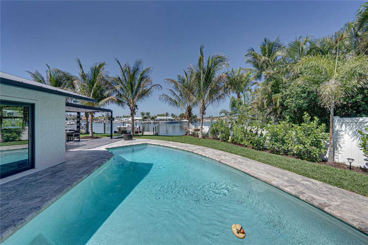 4201 37th Street S, Saint Petersburg, FL 33711 Photo