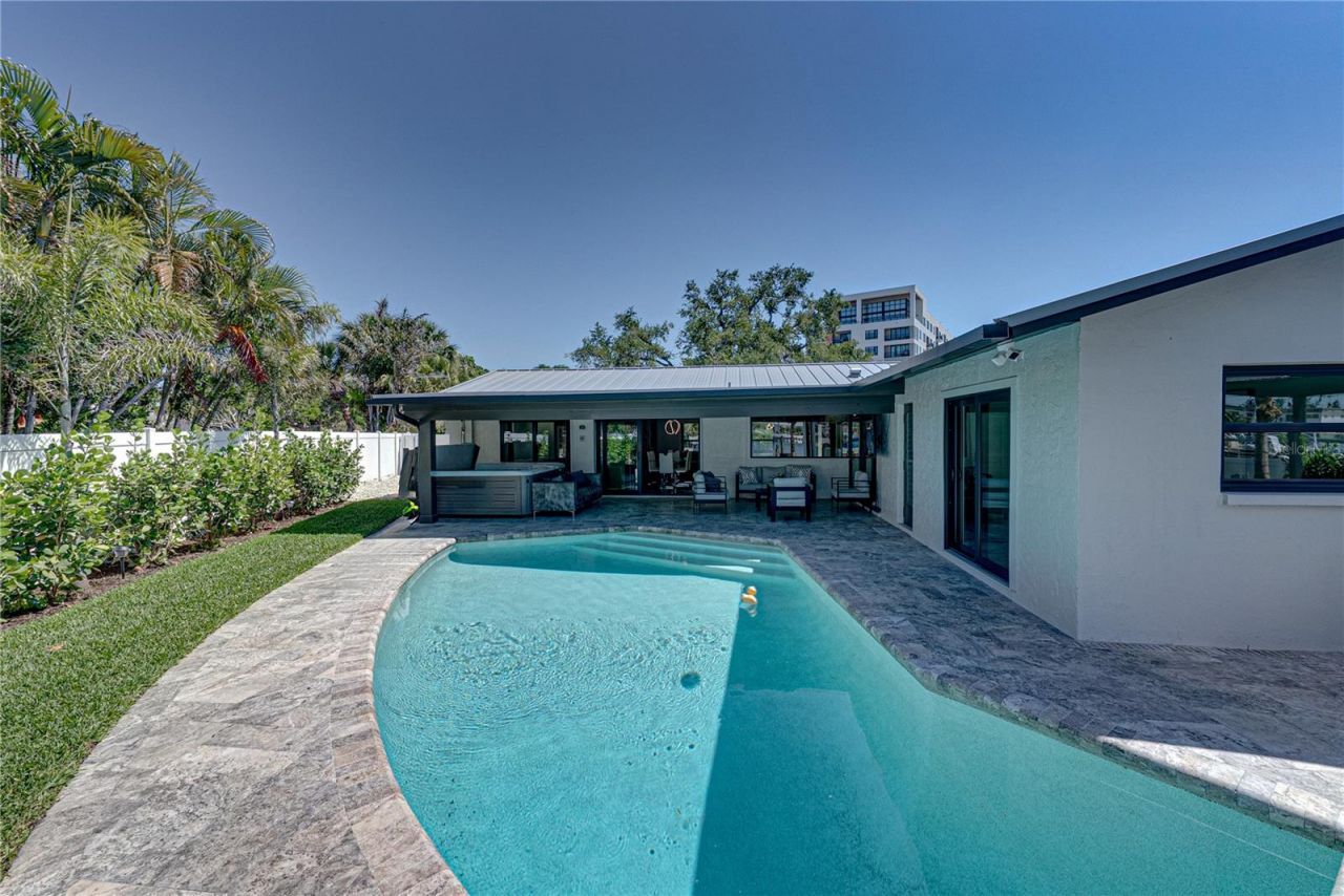 4201 37th Street S, Saint Petersburg, FL 33711 Photo