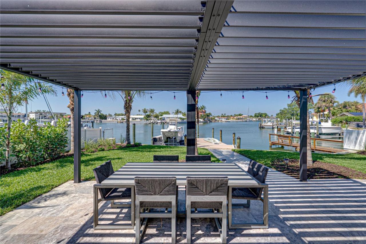 4201 37th Street S, Saint Petersburg, FL 33711 Photo