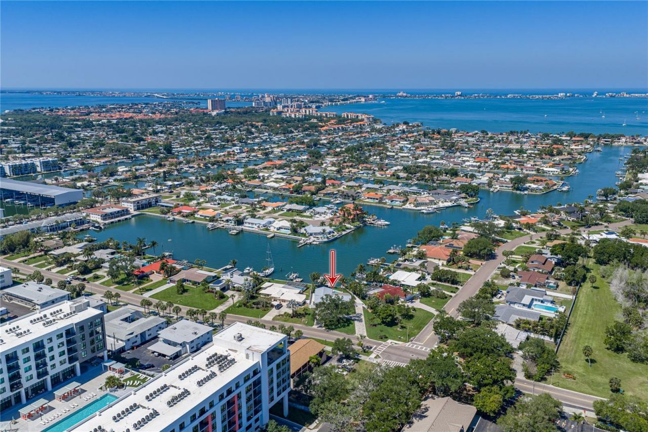 4201 37th Street S, Saint Petersburg, FL 33711 Photo