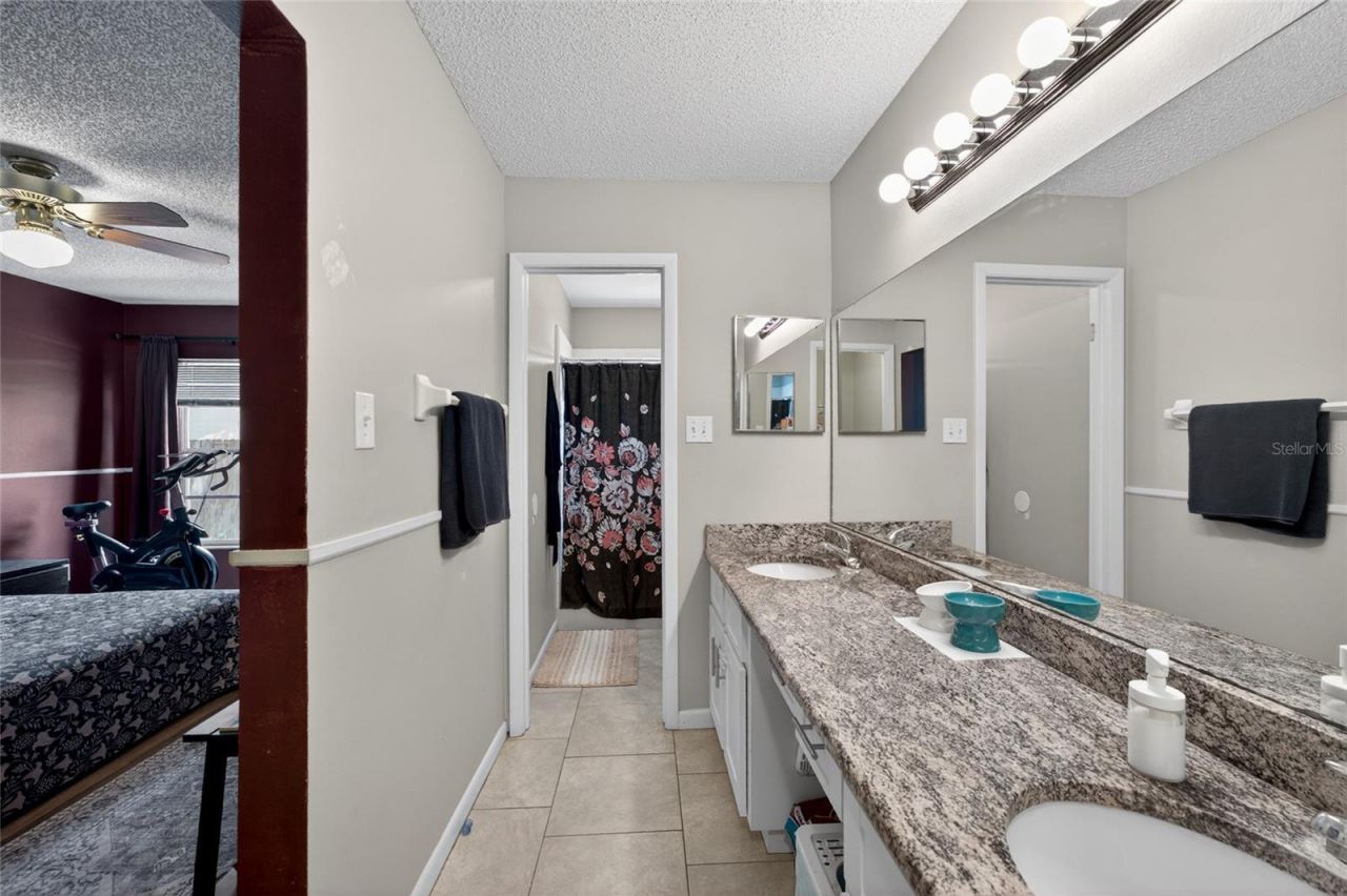 1533 Gunsmith Drive , Lutz, FL 33559 Photo