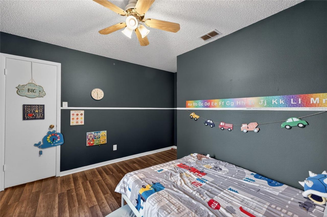 1533 Gunsmith Drive , Lutz, FL 33559 Photo