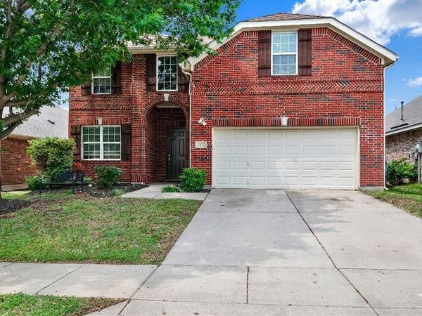 1412 Hawk Valley Drive, Little Elm, TX 75068
