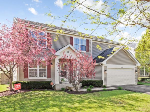 1387 Baroque Avenue , Volo, IL 60073