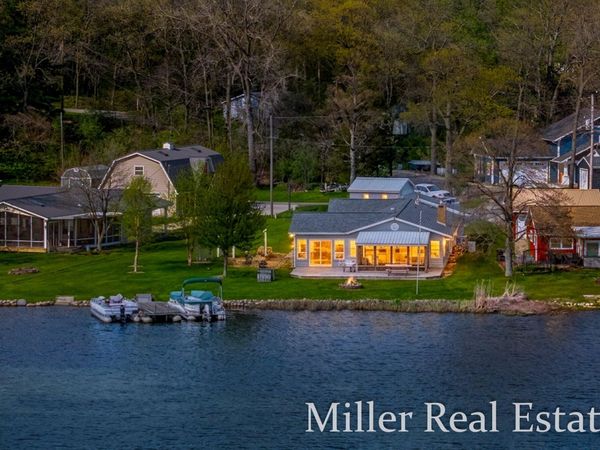 7174 Longview Court, Delton, MI 49046