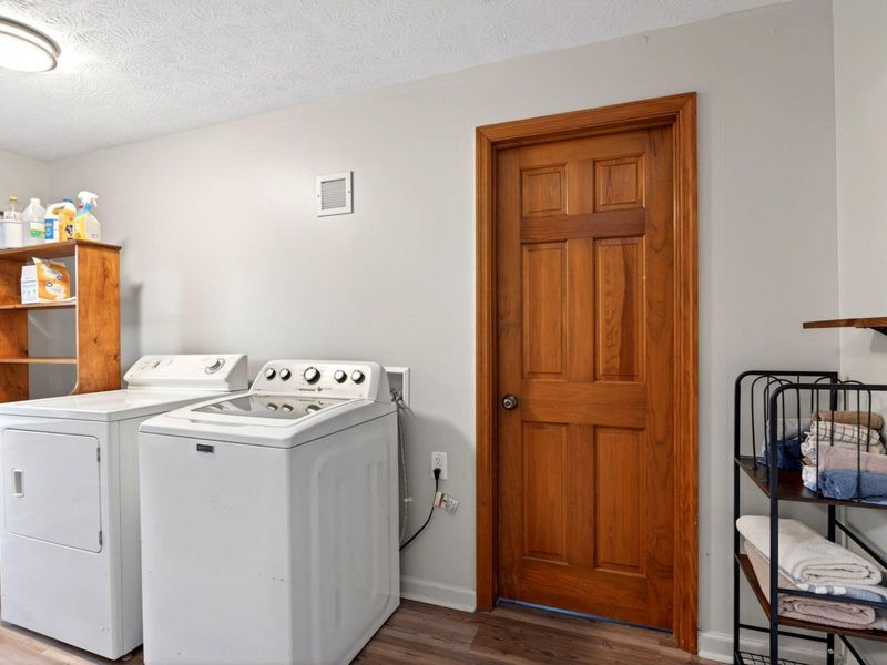 181 E Main Street, Enon, OH 45323 Photo 20