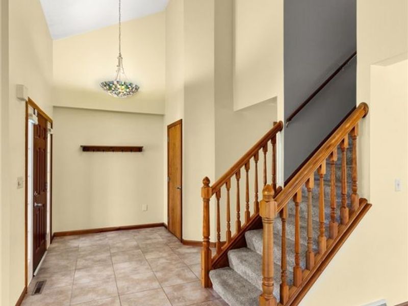 2291 Ridgewood Court, Ashland, OH 44805 Photo 3