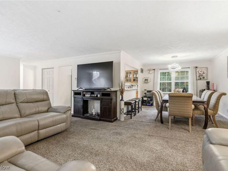 6727 Amsel Avenue NE, Canton, OH 44721 Photo 8