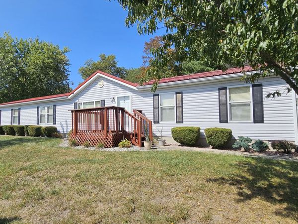 9564 W 100 S , Francesville, IN 47946
