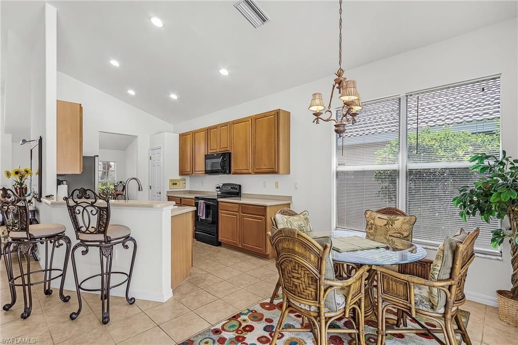 9044 Shadow Glen Way , Fort Myers, FL 33913 Photo
