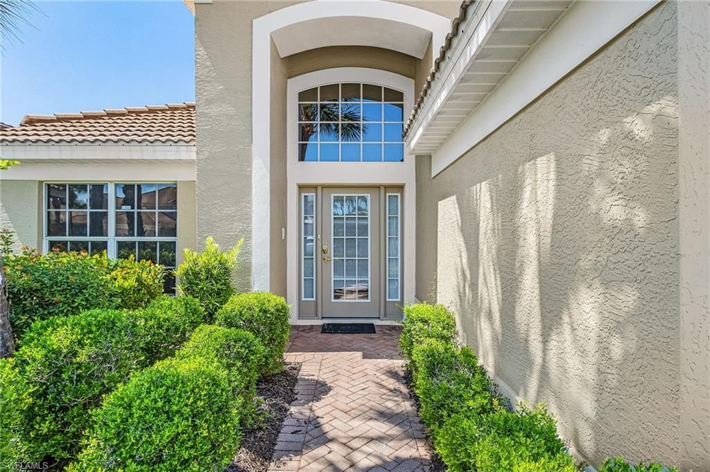 9044 Shadow Glen Way , Fort Myers, FL 33913 Photo
