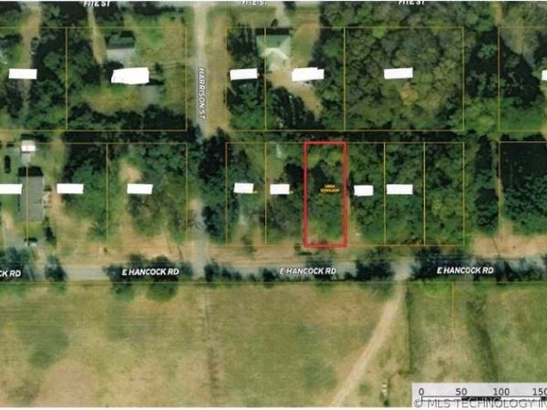 904 E Hancock Street , Muskogee, OK 74401