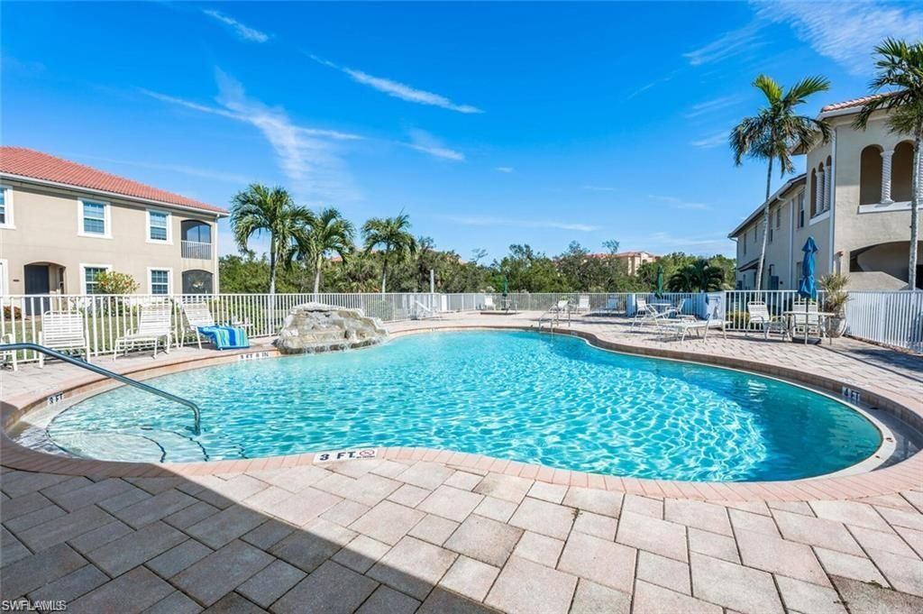 8541 Oakshade Cir, Unit 2, Fort Myers, FL 33919 Photo