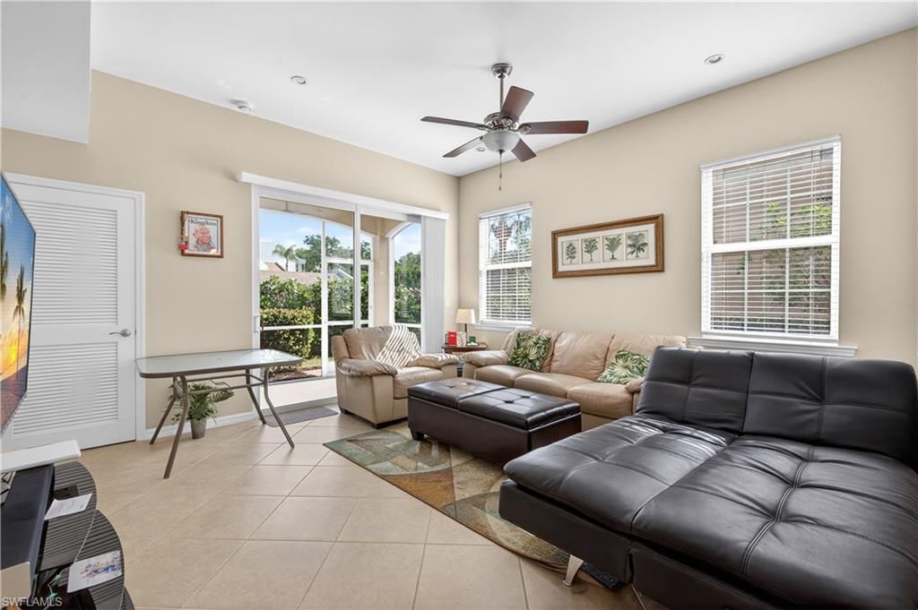 8541 Oakshade Cir, Unit 2, Fort Myers, FL 33919 Photo