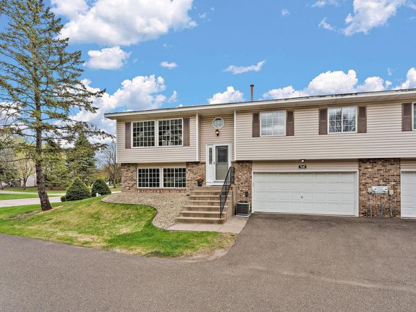 7645 Afton Court, Woodbury, MN 55125