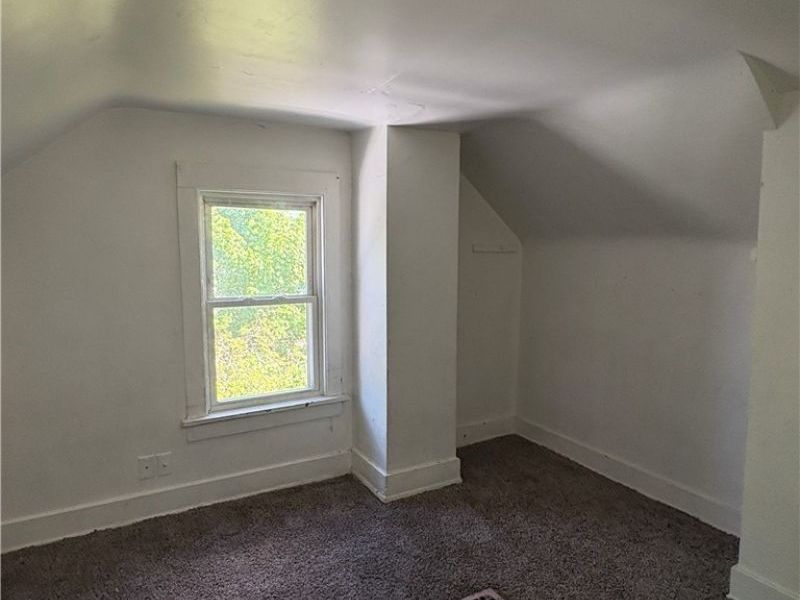 1239 Pondview Avenue, Akron, OH 44305 Photo 21