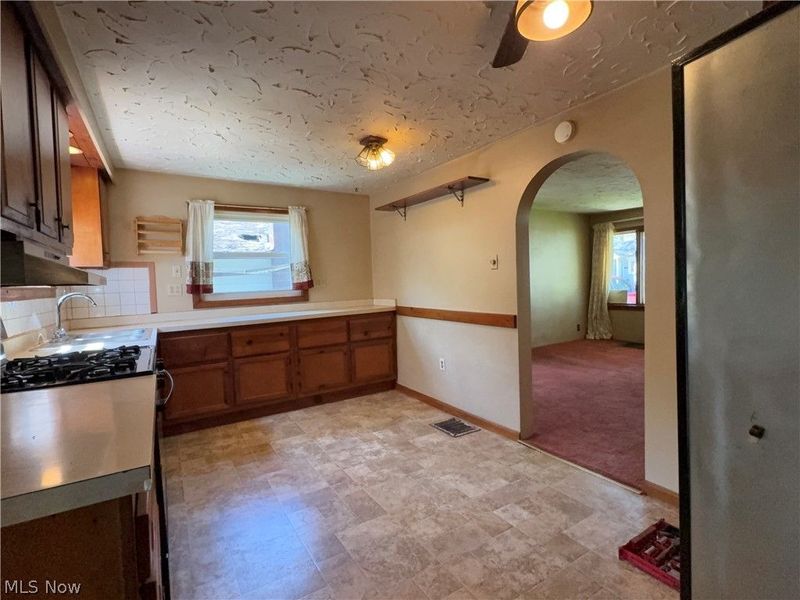 1520 E 27th Street, Ashtabula, OH 44004 Photo 13