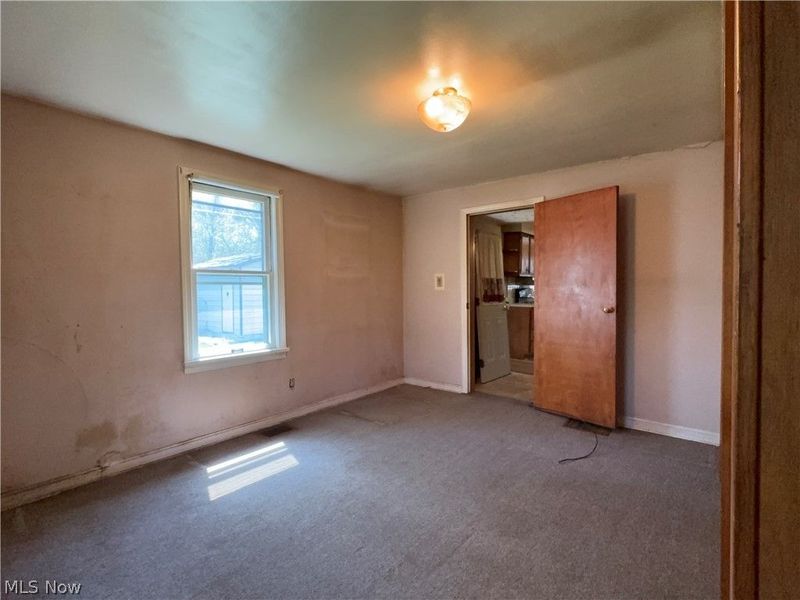 1520 E 27th Street, Ashtabula, OH 44004 Photo 14