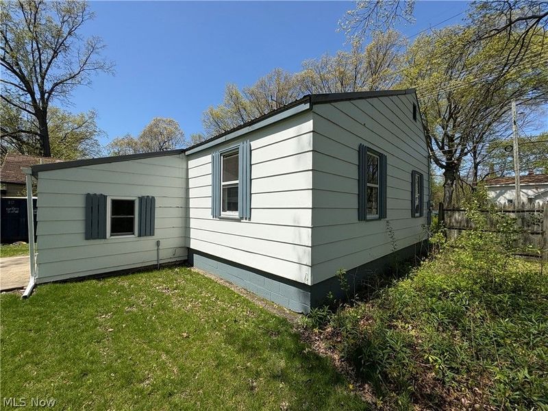 1520 E 27th Street, Ashtabula, OH 44004 Photo 5