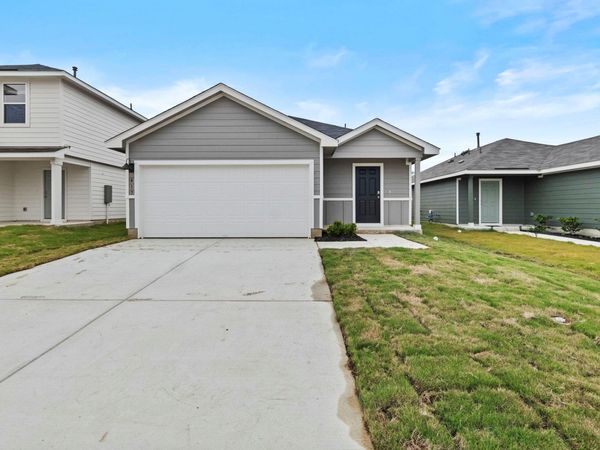 417 Low Pasture TRL , Maxwell, TX 78656