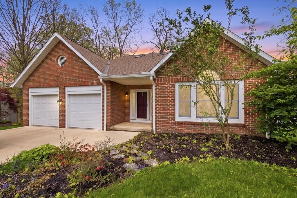2291 Ridgewood Ct, Ashland, OH 44805 Main Photo