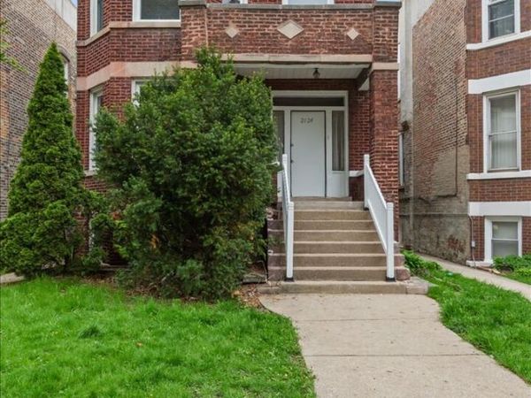 2124 Harvey Avenue , Berwyn, IL 60402