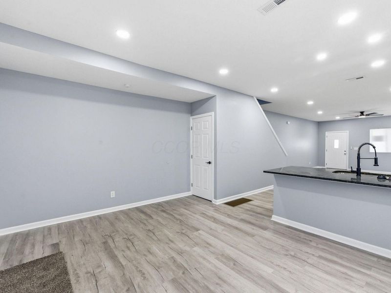 304 N State Street, Marion, OH 43302 Photo 10