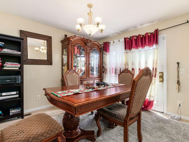3033 Benchmark Drive, Columbus, OH 43219 Photo 6