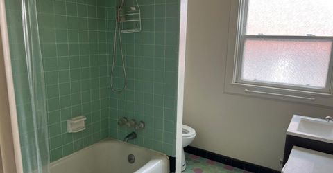 2761 25th St, Sacramento, CA 95818 Photo