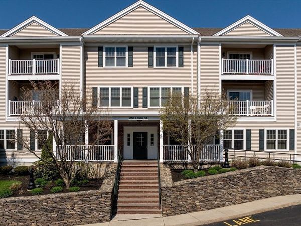 1 Lenox Street, Unit 303, Norwood, MA 02062