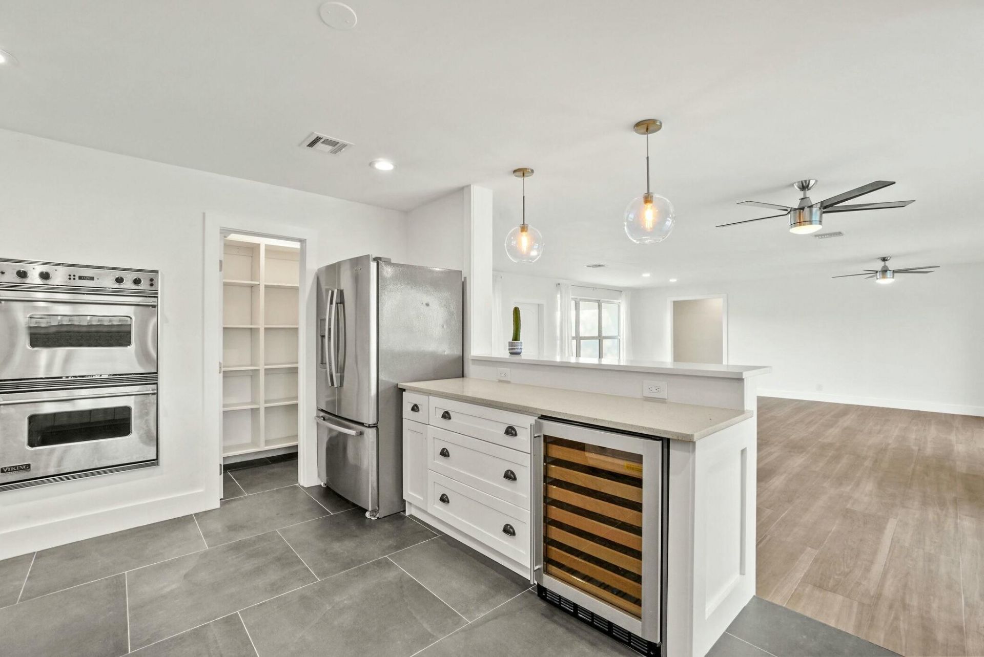 711 SW 25th Place, Boynton Beach, FL 33435 Photo