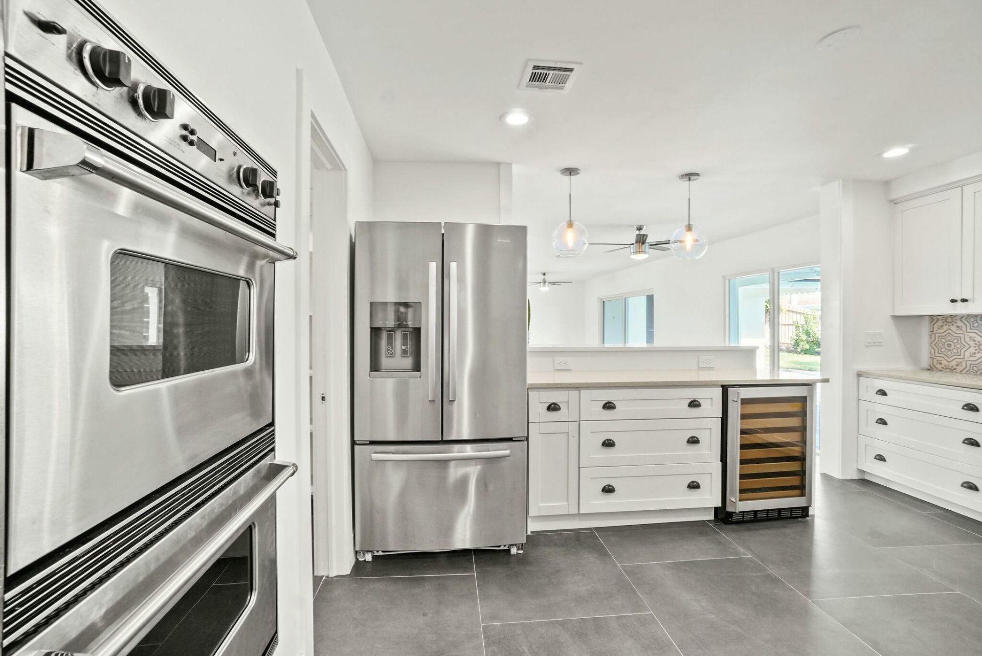 711 SW 25th Place, Boynton Beach, FL 33435 Photo