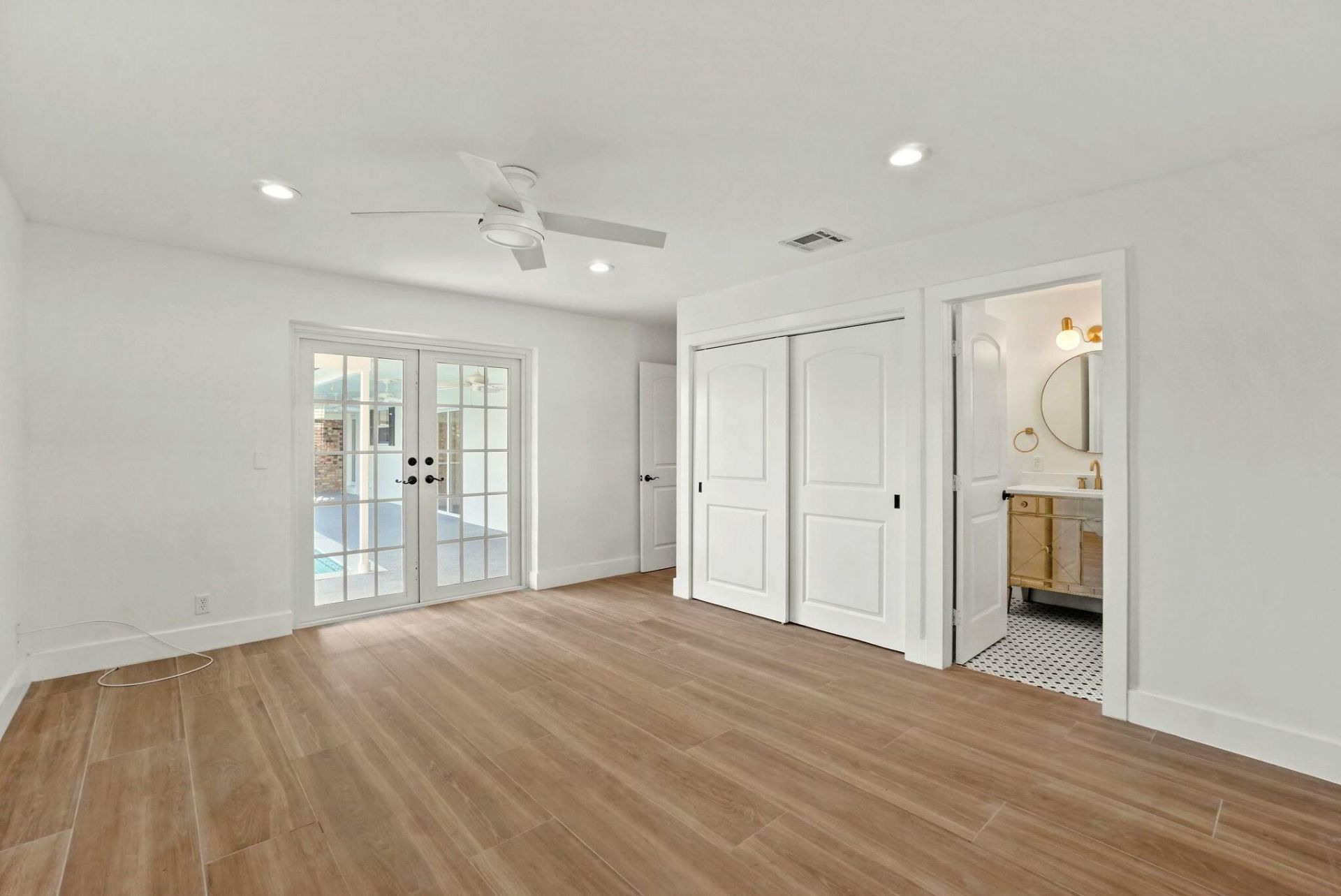 711 SW 25th Place, Boynton Beach, FL 33435 Photo