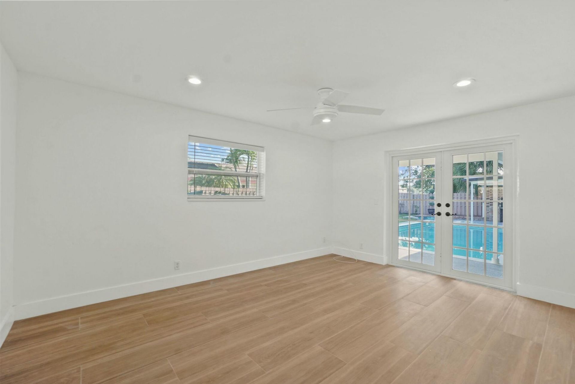 711 SW 25th Place, Boynton Beach, FL 33435 Photo