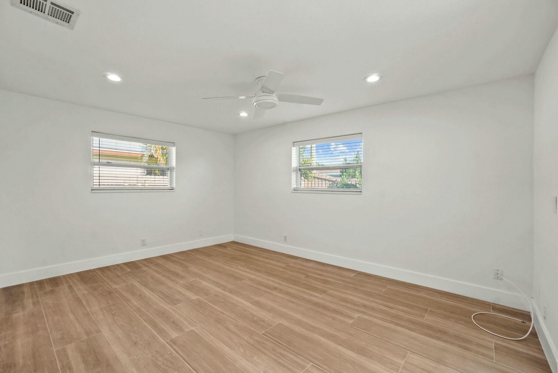 711 SW 25th Place, Boynton Beach, FL 33435 Photo
