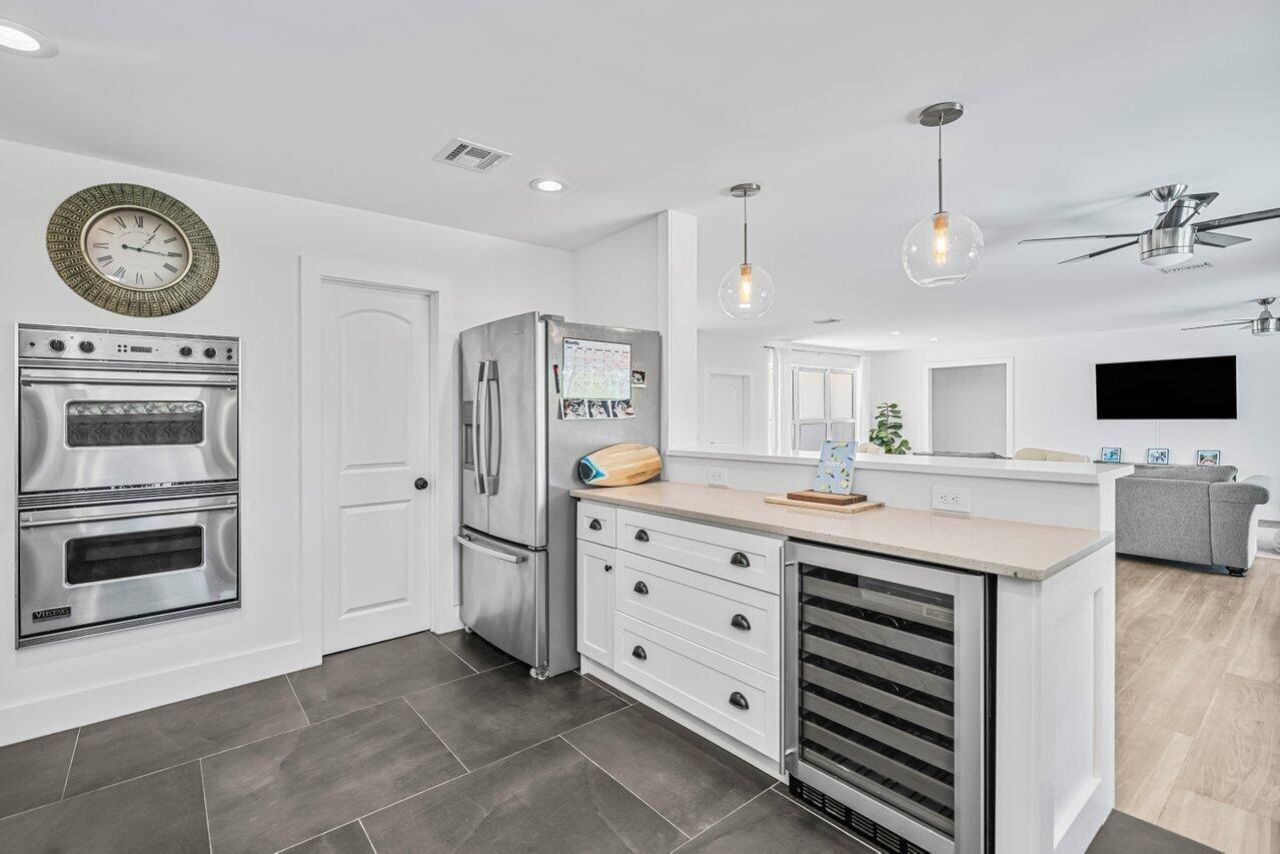 711 SW 25th Place, Boynton Beach, FL 33435 Photo
