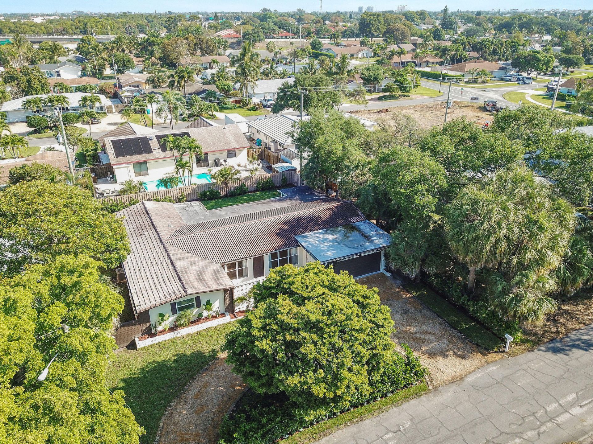 711 SW 25th Place, Boynton Beach, FL 33435 Photo