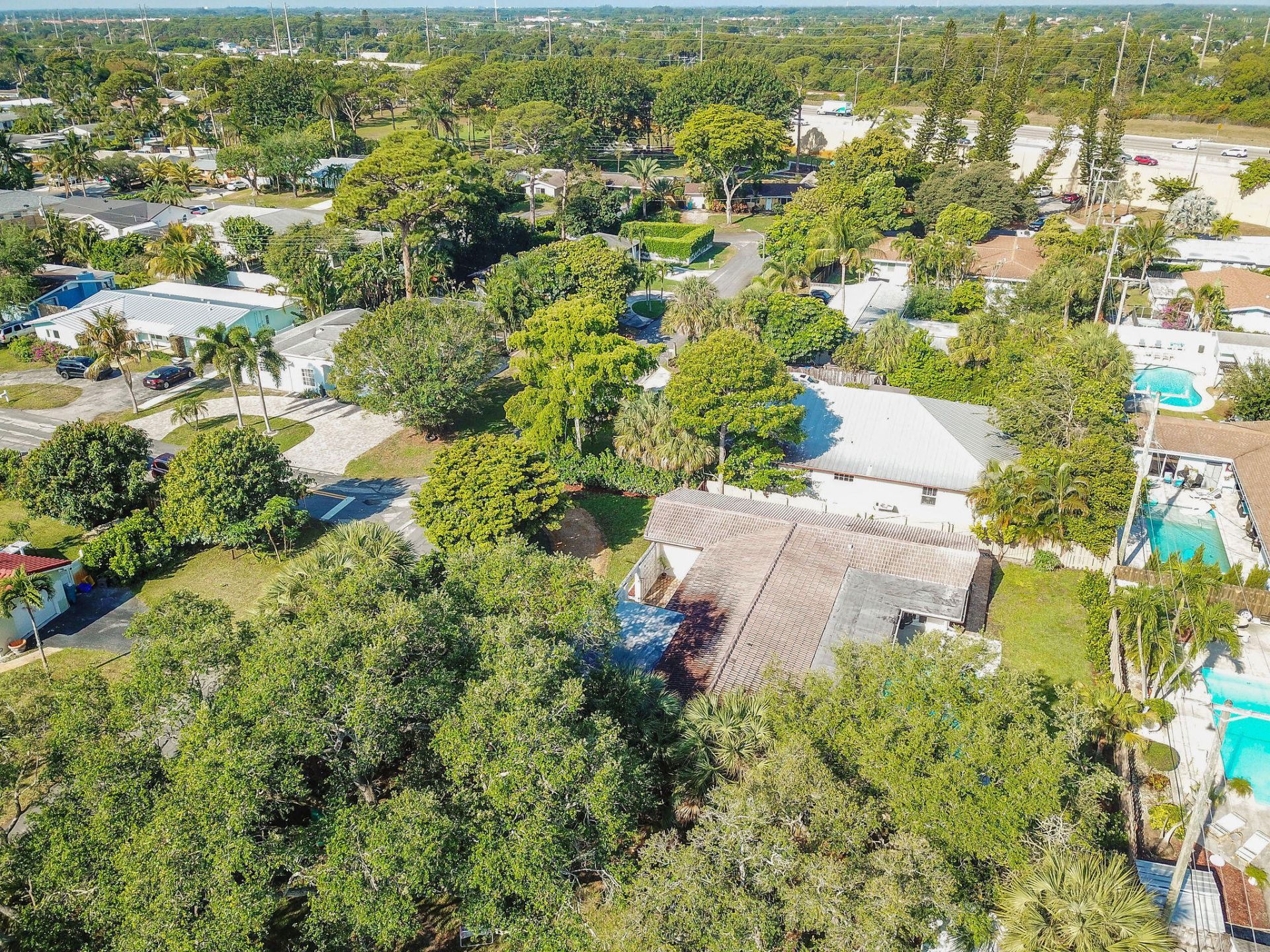 711 SW 25th Place, Boynton Beach, FL 33435 Photo