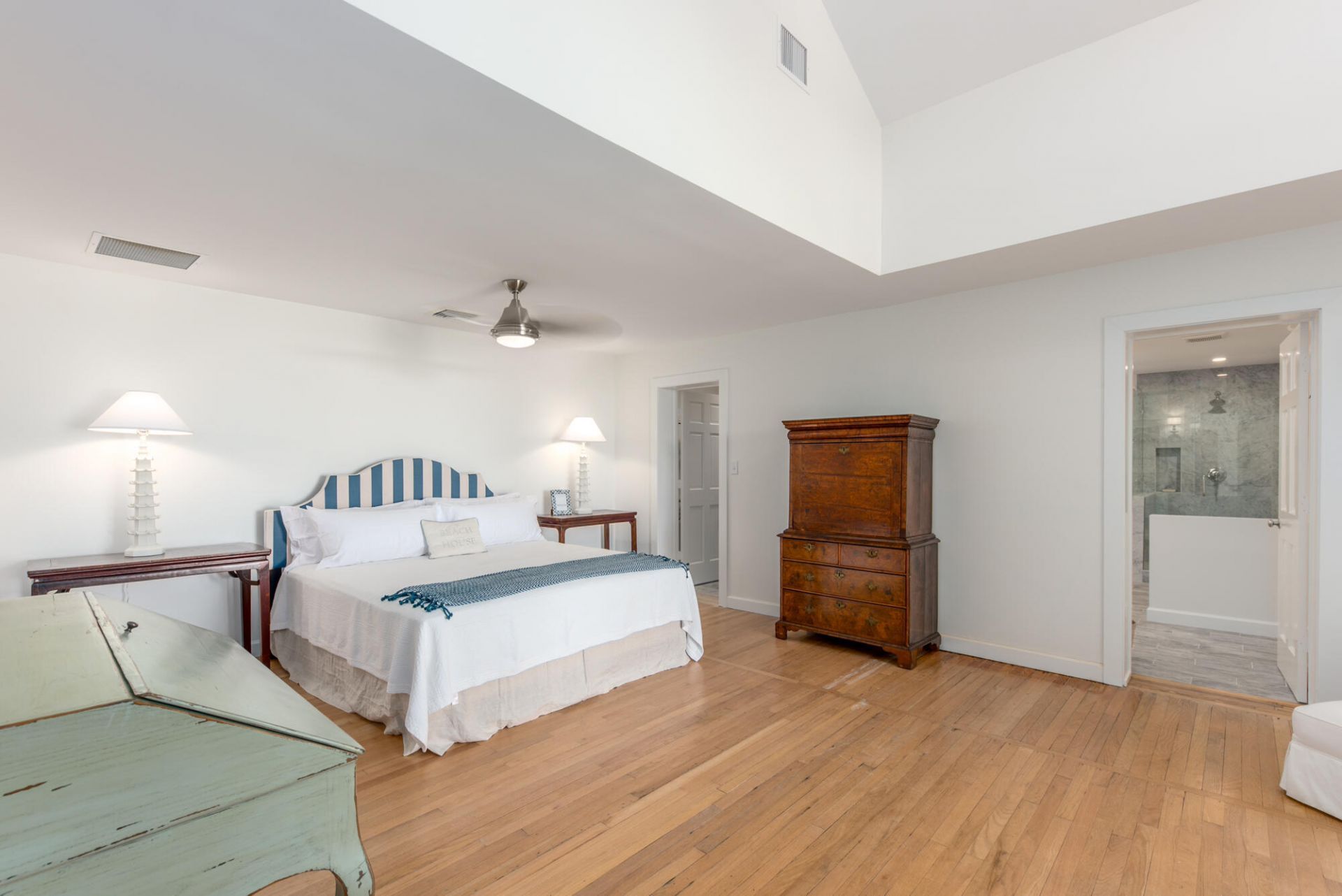 5 N Beach Road, Hobe Sound, FL 33455 Photo