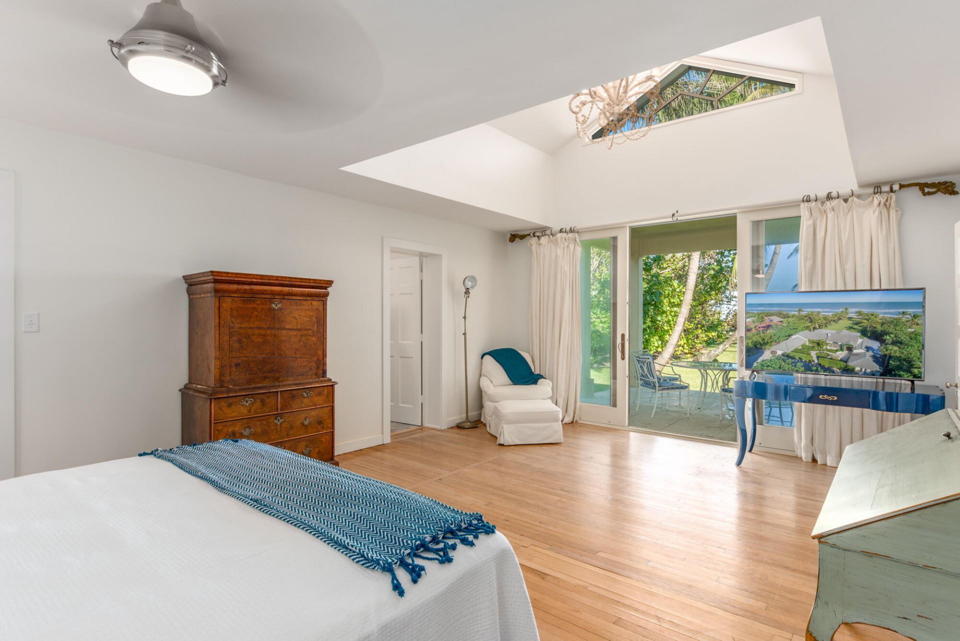 5 N Beach Road, Hobe Sound, FL 33455 Photo