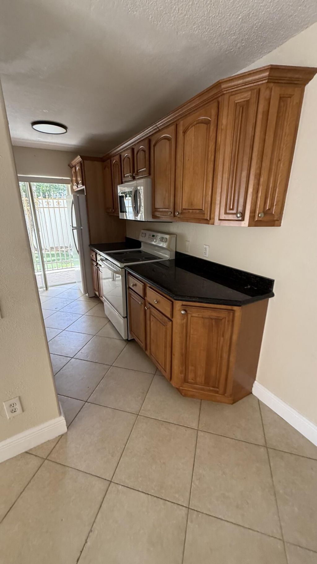 32 NE 22nd Avenue, Unit 107, Pompano Beach, FL 33062 Photo