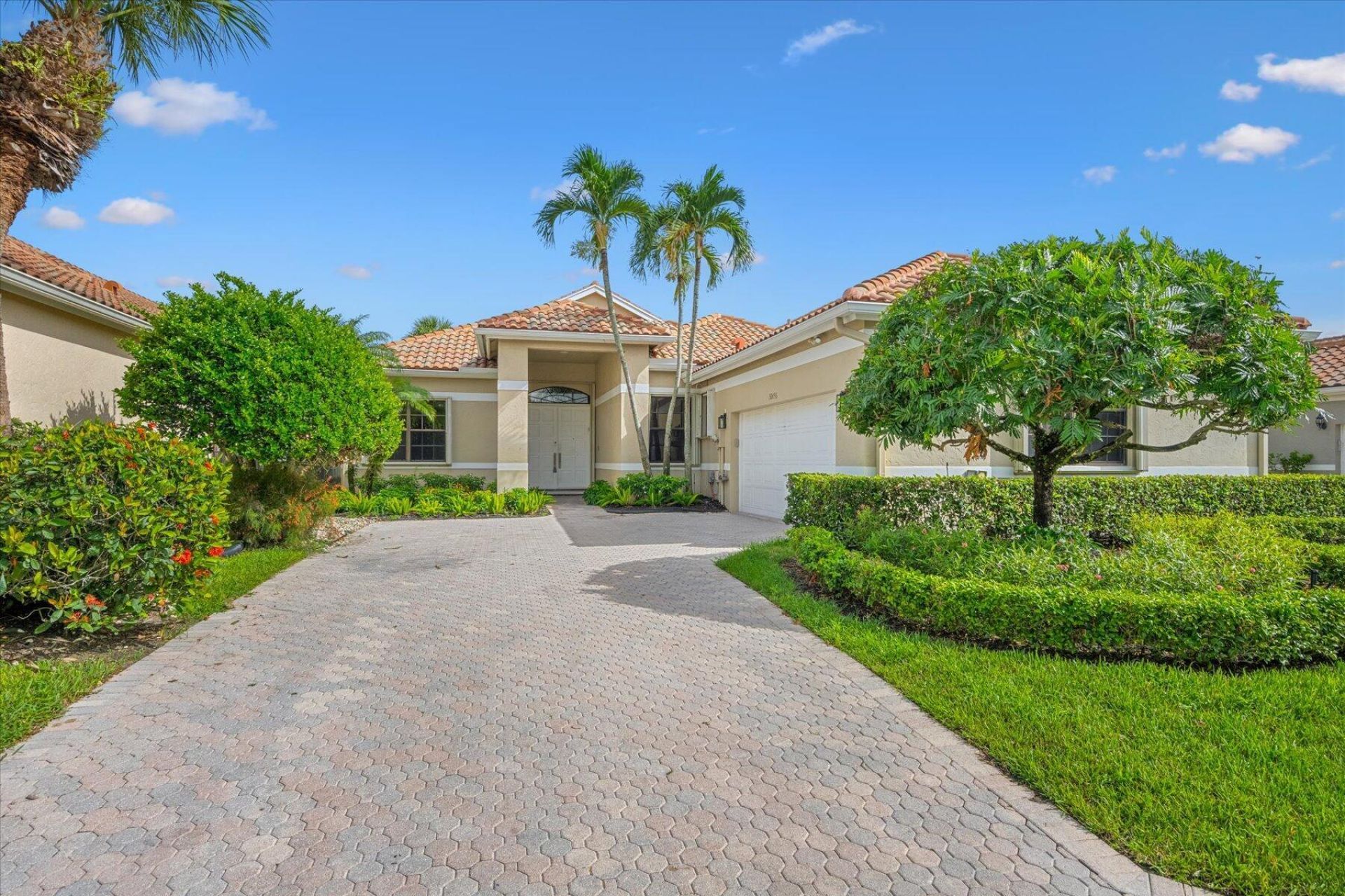 10096 Dover Carriage Lane, Lake Worth, FL 33449 Main Photo