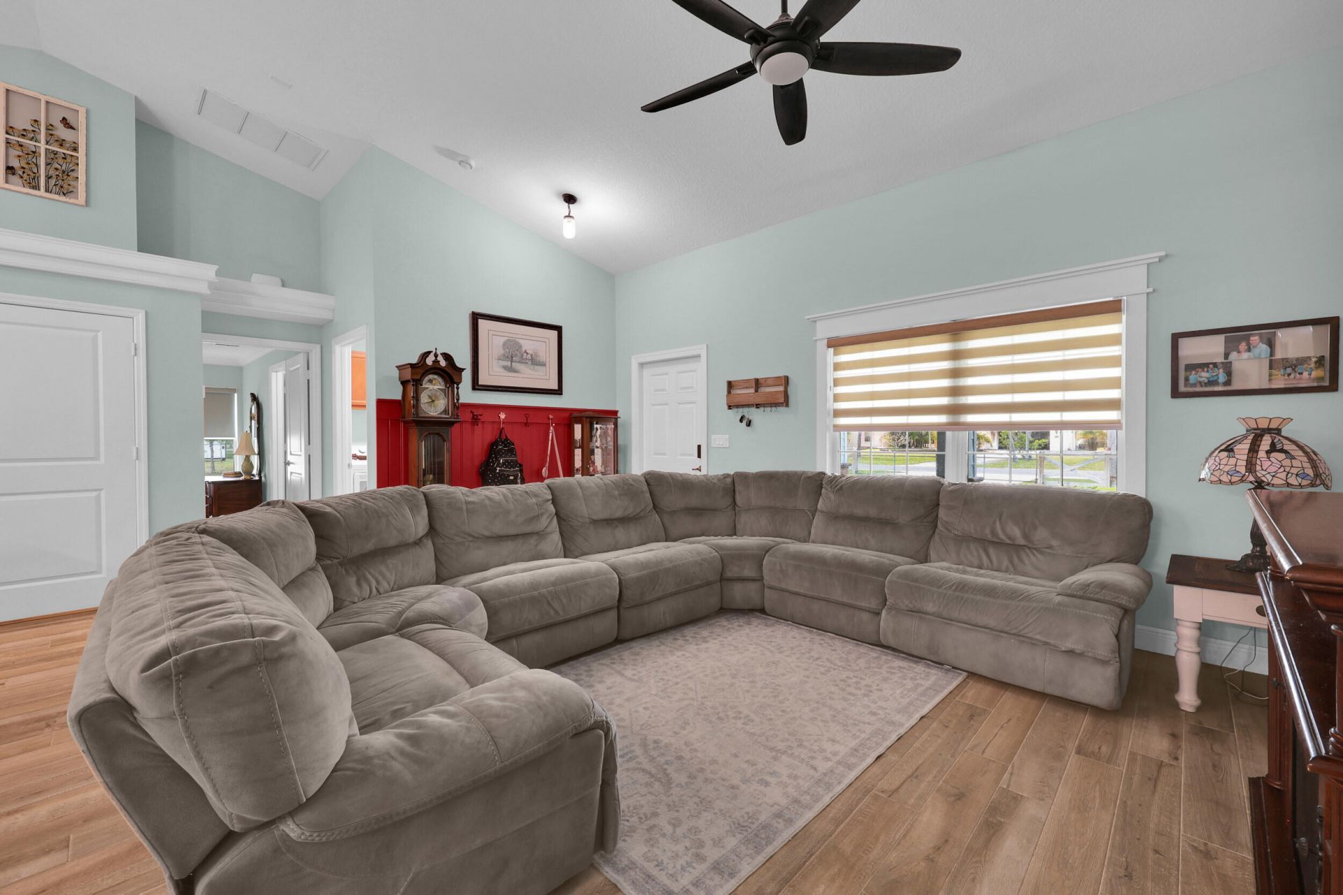 5566 Pinetree Drive, Fort Pierce, FL 34982 Photo