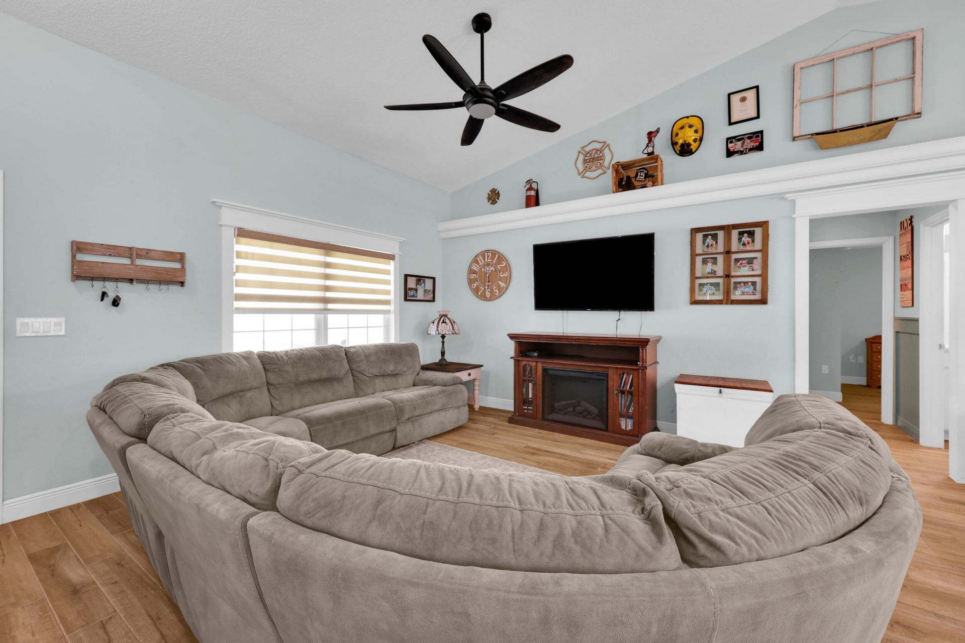 5566 Pinetree Drive, Fort Pierce, FL 34982 Photo