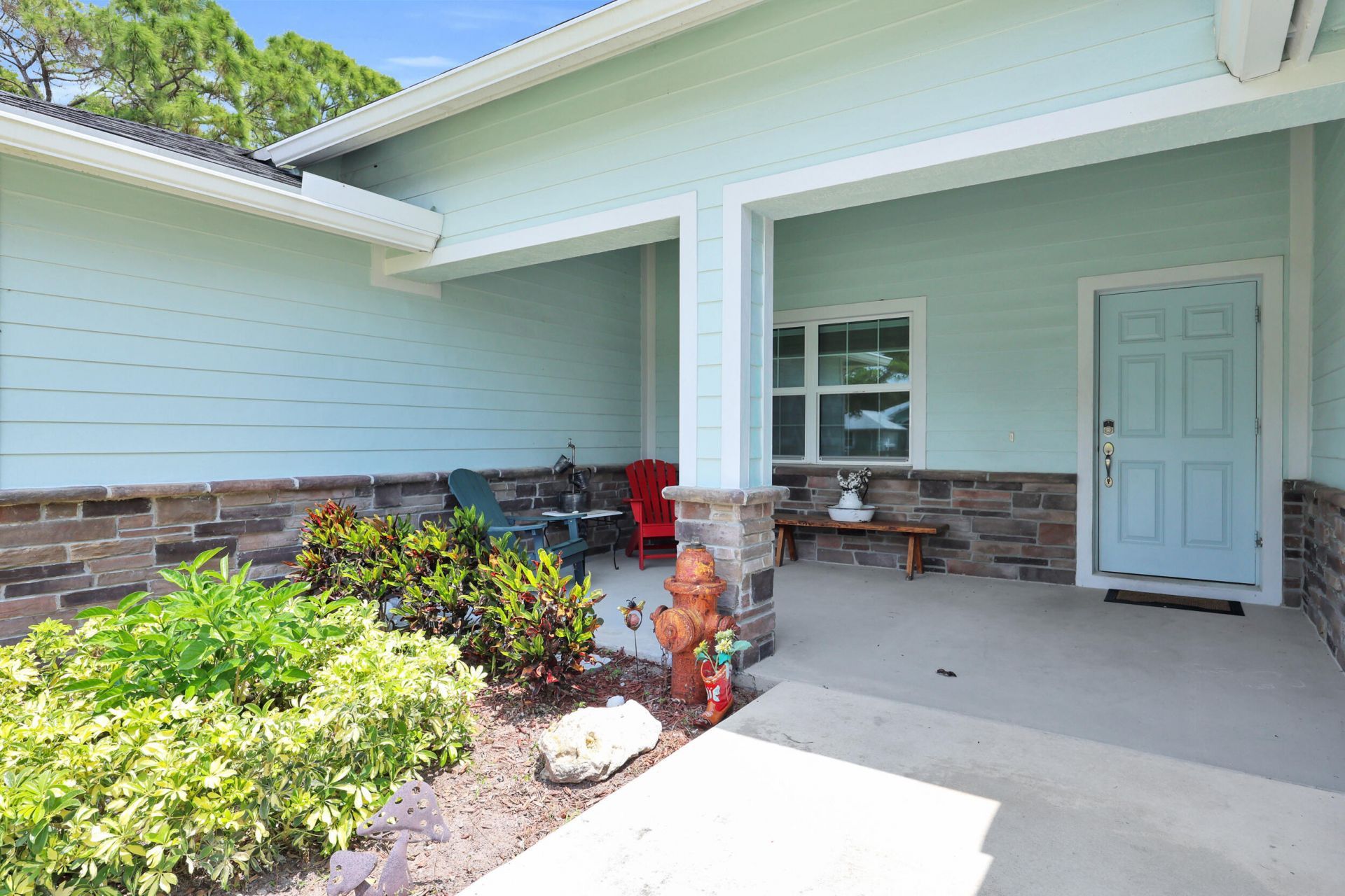 5566 Pinetree Drive, Fort Pierce, FL 34982 Photo
