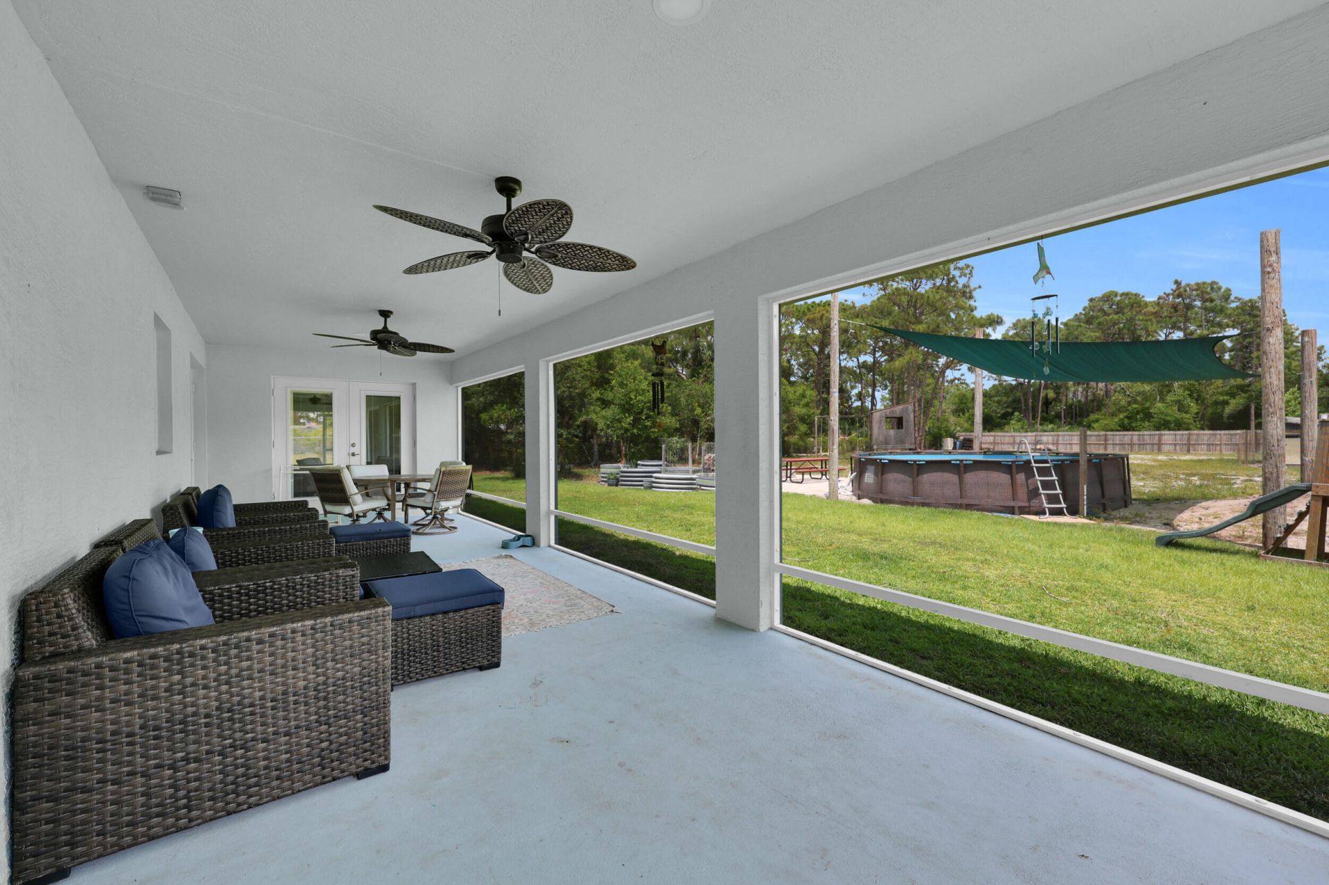 5566 Pinetree Drive, Fort Pierce, FL 34982 Photo