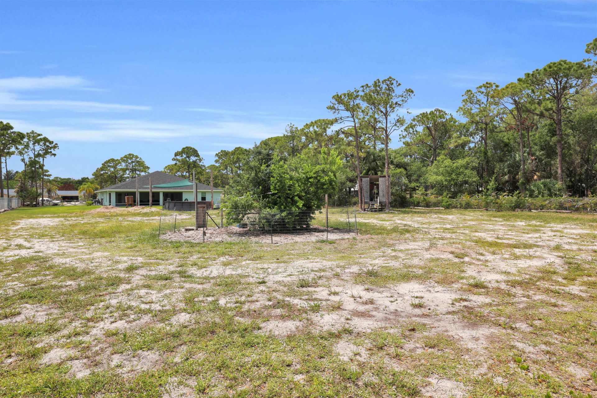 5566 Pinetree Drive, Fort Pierce, FL 34982 Photo