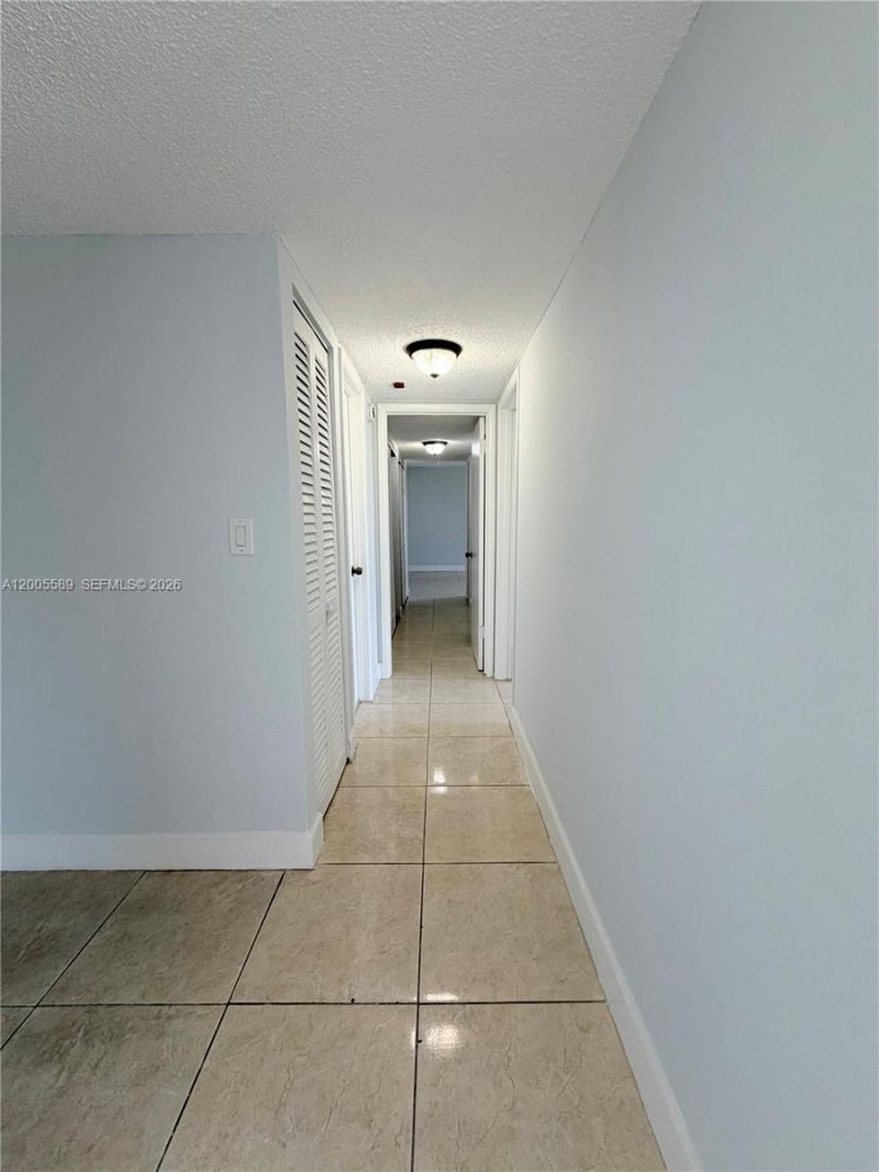 505 S Pine Island Rd , Unit 208B, Plantation, FL 33324 Photo
